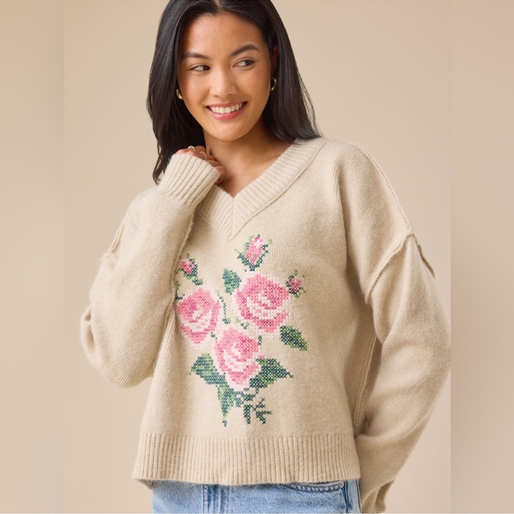 Altar’d State floral stitch sweater. NWT size small!! OVERSIZED.
